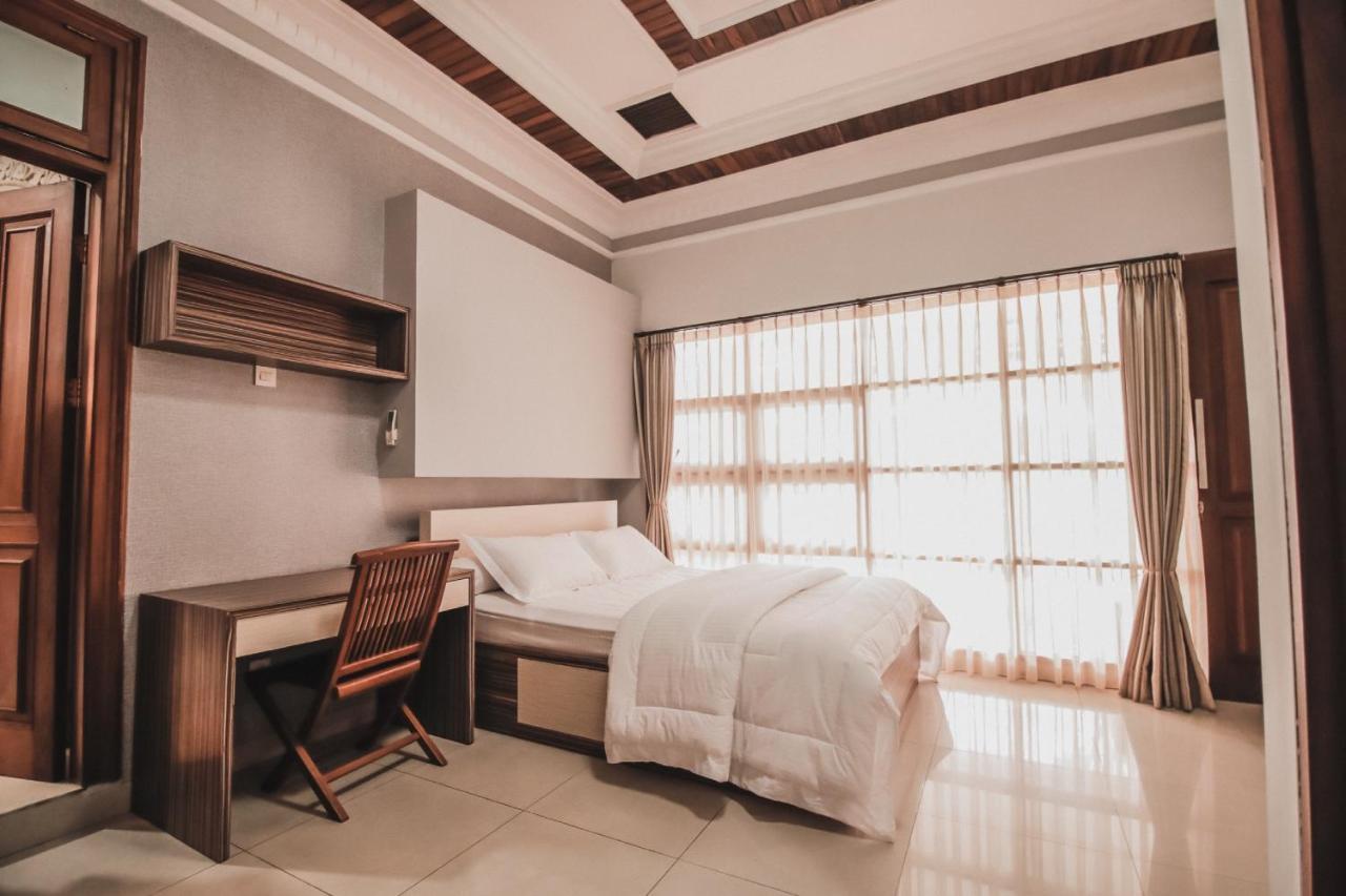 Stay Inn Pasteur Bandung, Husein Sastranegara Airport ภายนอก รูปภาพ
