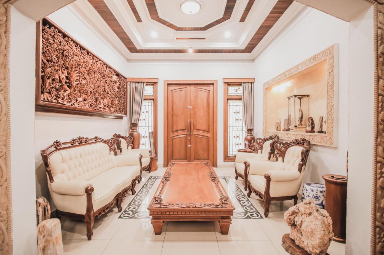 Stay Inn Pasteur Bandung, Husein Sastranegara Airport ภายนอก รูปภาพ